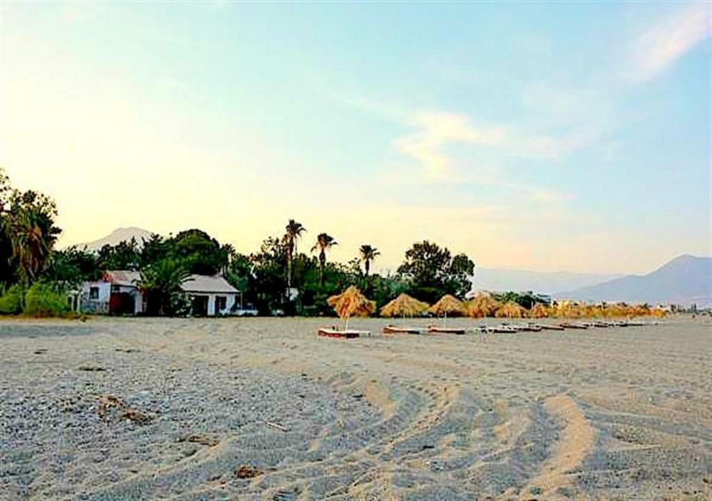 Aslihan Motel Anamur Esterno foto