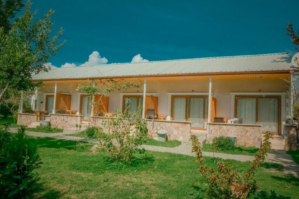Aslihan Motel Anamur Esterno foto