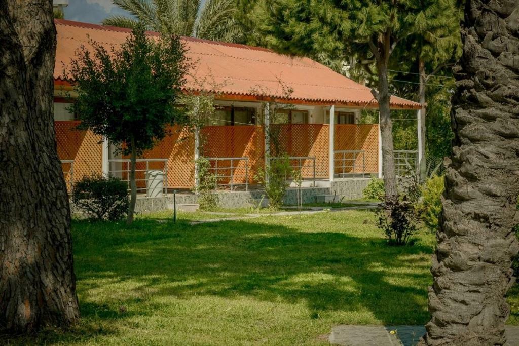 Aslihan Motel Anamur Esterno foto